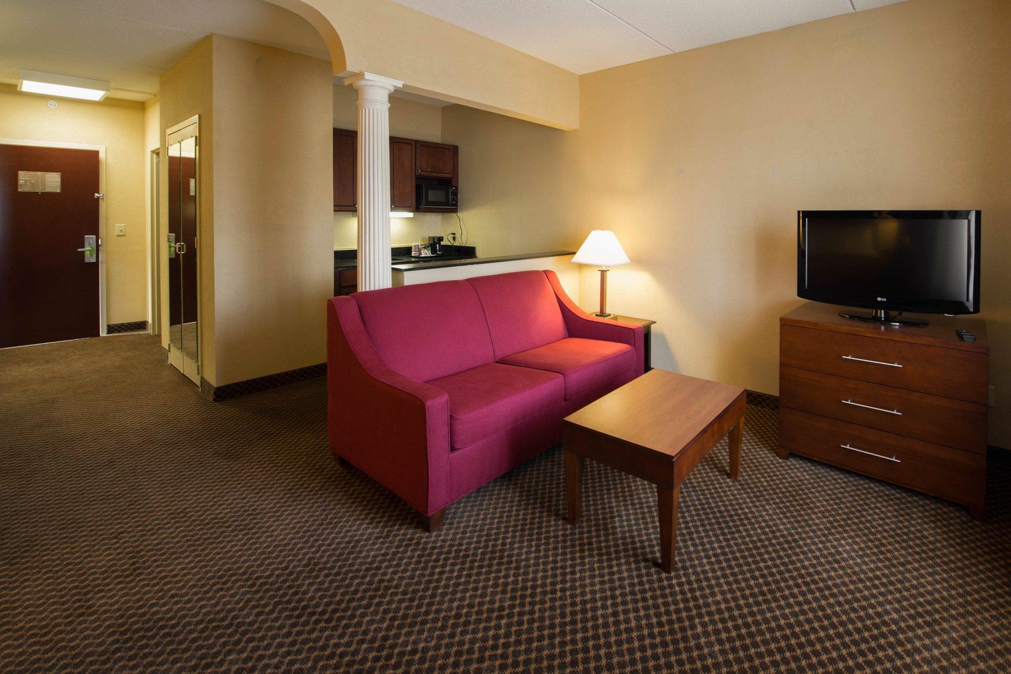Comfort Inn & Suites Morganton Εξωτερικό φωτογραφία