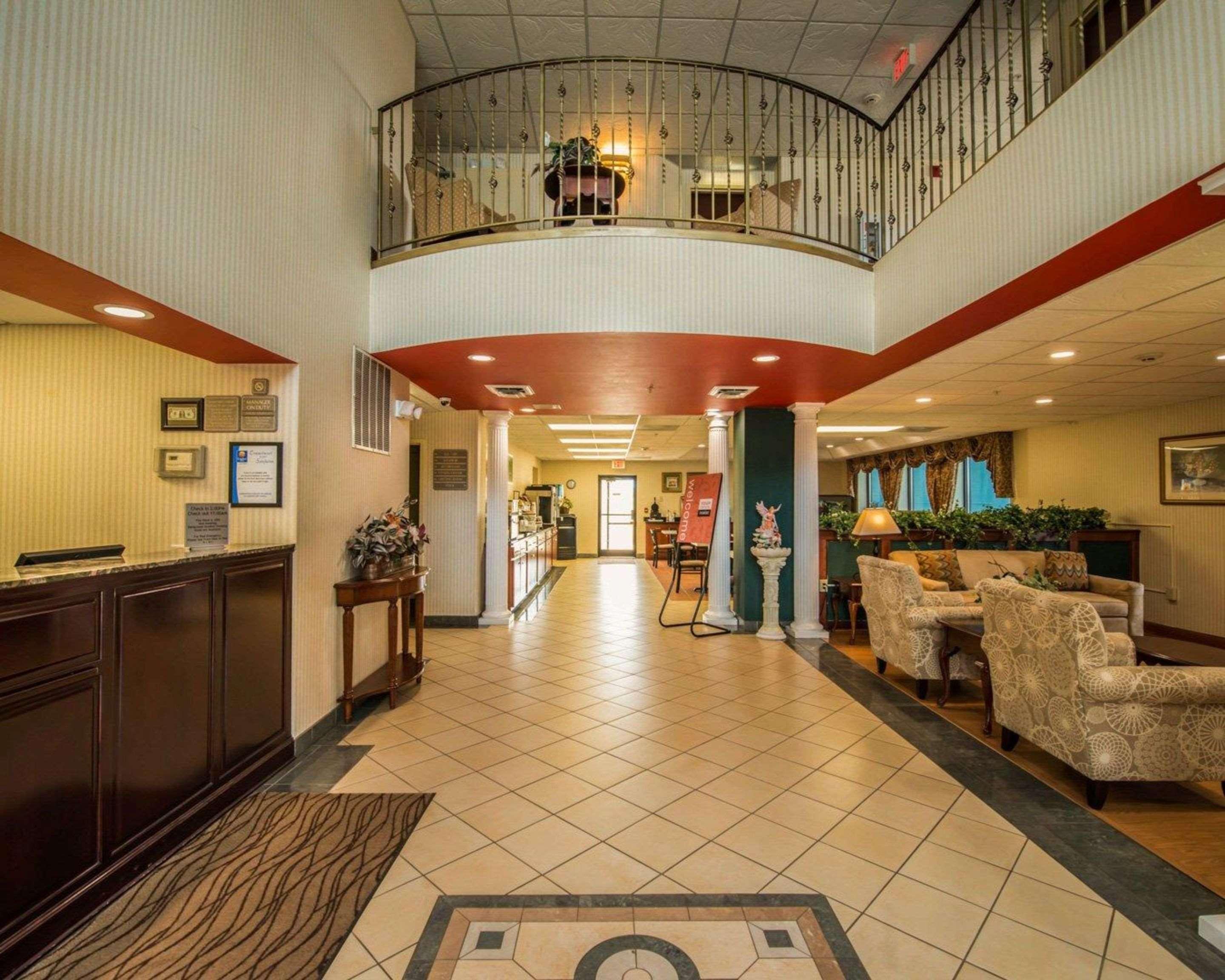 Comfort Inn & Suites Morganton Εξωτερικό φωτογραφία