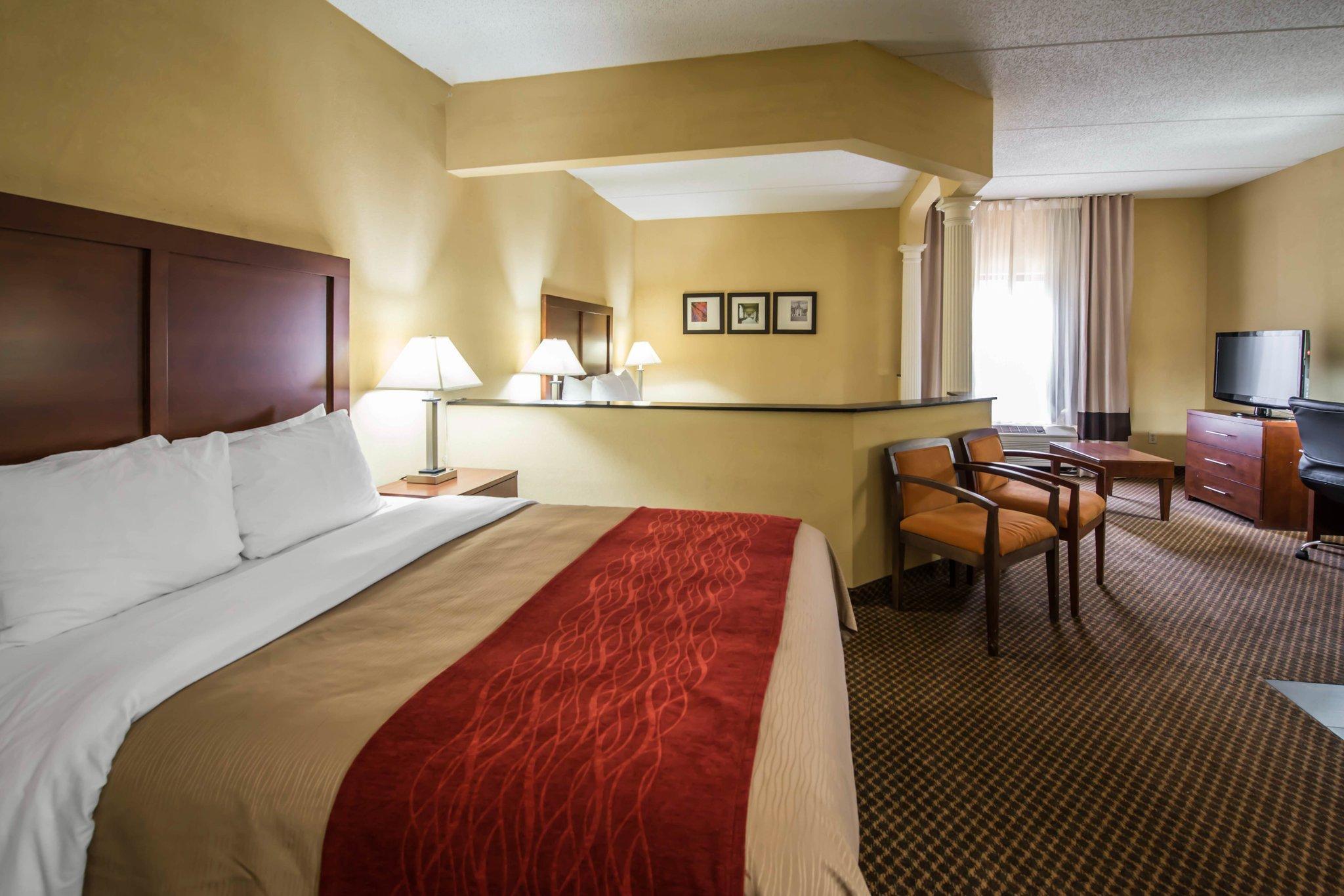 Comfort Inn & Suites Morganton Εξωτερικό φωτογραφία