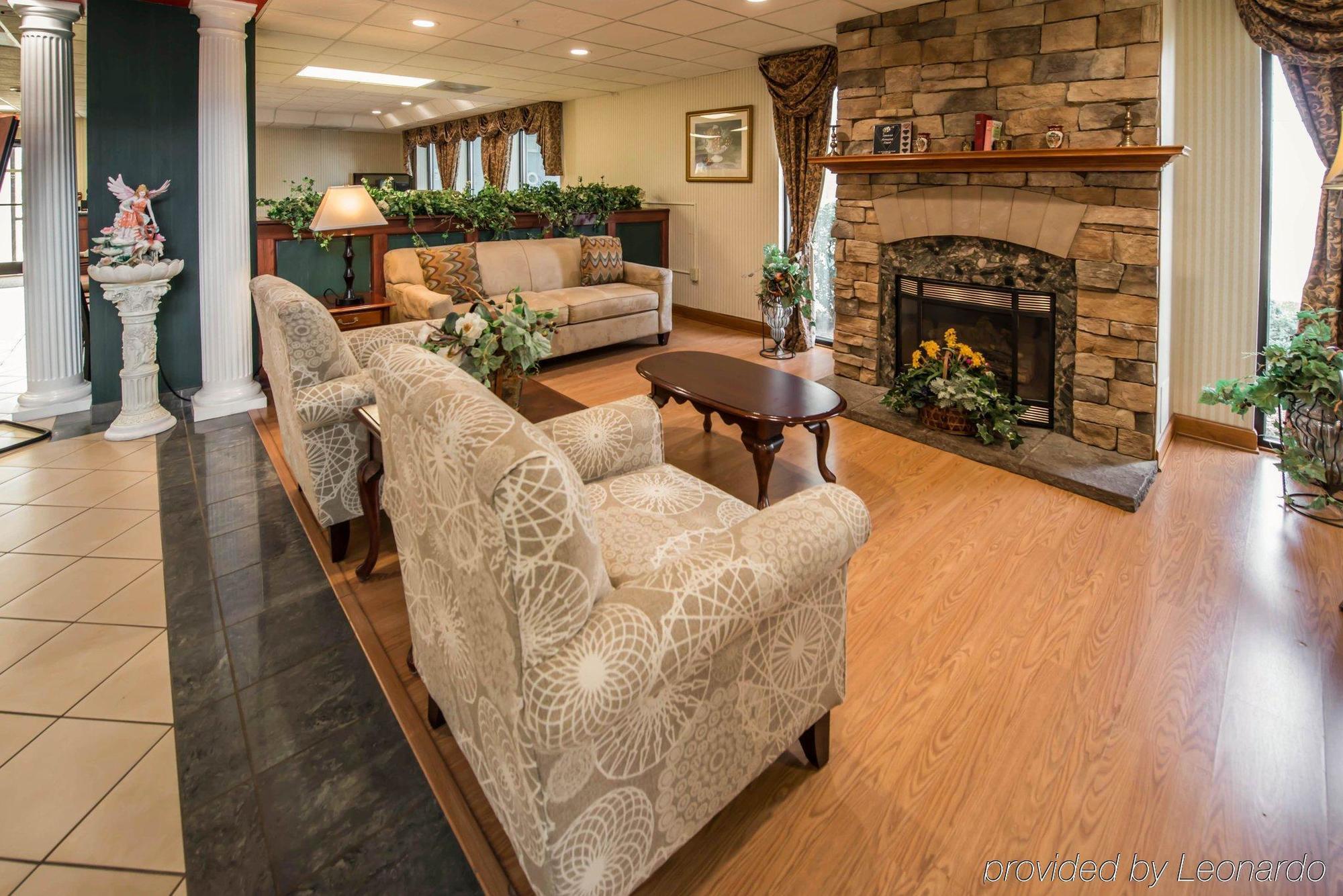 Comfort Inn & Suites Morganton Εξωτερικό φωτογραφία